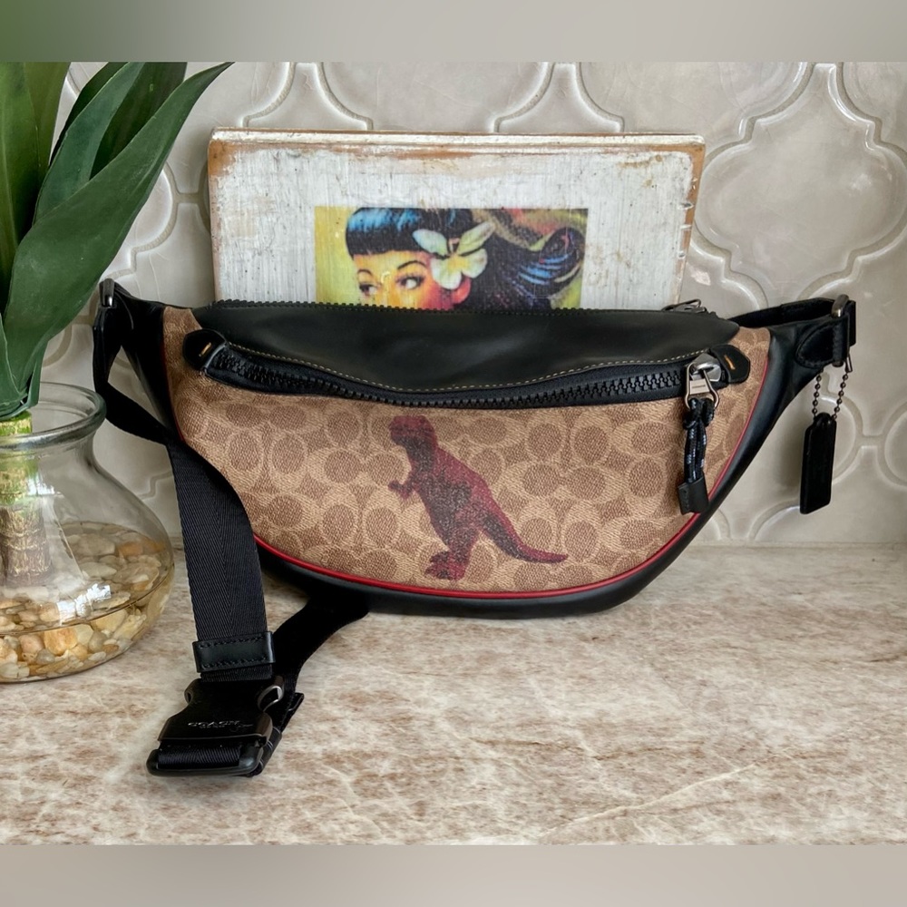 🤎 COACH REXY RIVINGTON DINOSAUR FANNY PACK BELT BAG- X SUI JIANGUO STYLE 75596 🤎